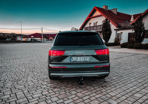 Audi Q7 cena 159000 przebieg: 62037, rok produkcji 2019 z Gorlice małe 562